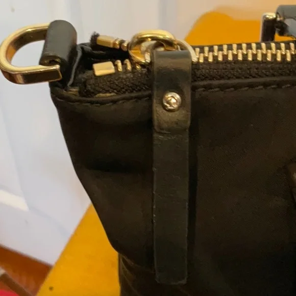 Kate Spade Watson Lane Lucie Crossbody handbag Black Purse Bag Logo - Like New - Picture 5 of 14